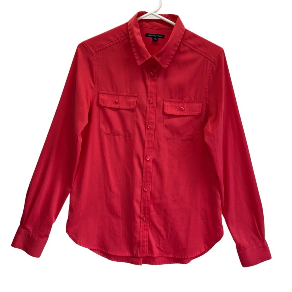 American Eagle Women’s Geranium long sleeve button down top
Size S/P - Picture 11 of 11